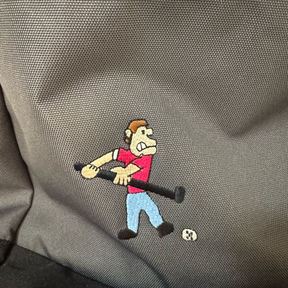 Projekt Backpack with Embroidered Design - Picture 2 of 9